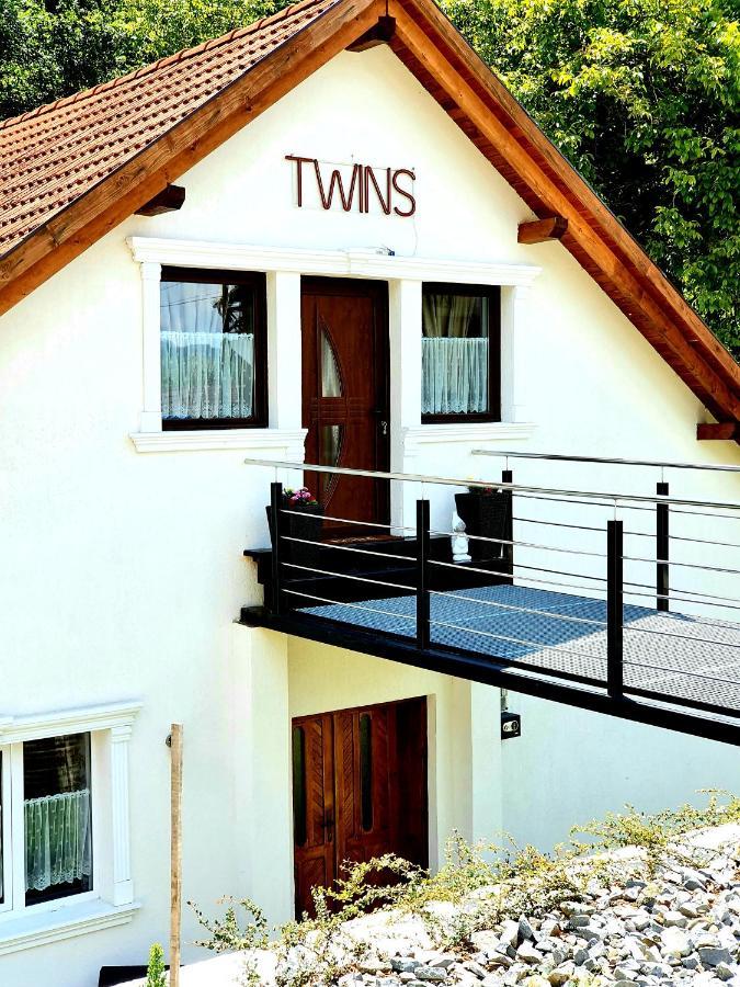 Twins Apartments Sovata Dış mekan fotoğraf